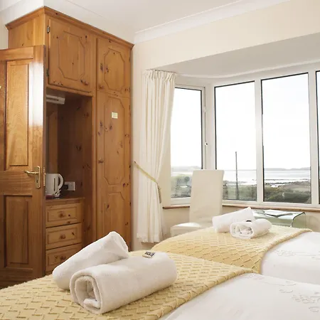 Guest house Rusheen Bay House 4*