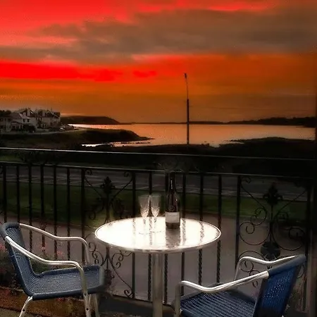 Guest house Rusheen Bay House 4*