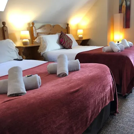 Rusheen Bay House بيت ضيافة