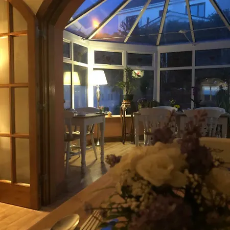 Rusheen Bay House بيت ضيافة